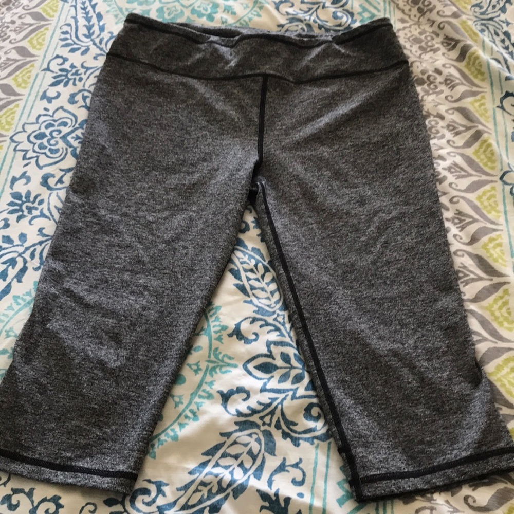 Victoria Secret Knockout crops